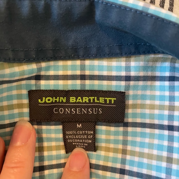 John Bartlett Consensus size medium button up shirt - Picture 2 of 3
